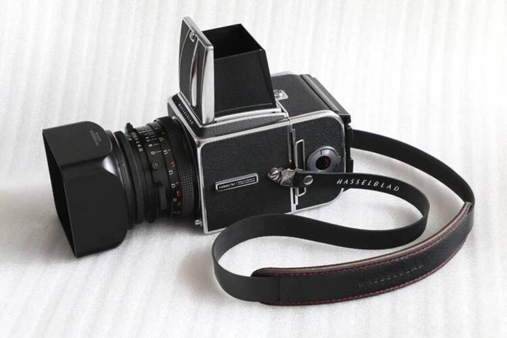 สายคล้องคอหนังแท้พร้อม Lugs เหมาะสําหรับ Hasselblad 500 CM 501 503 CX CW 203 205 903 X2D อุปกรณ์เสริ
