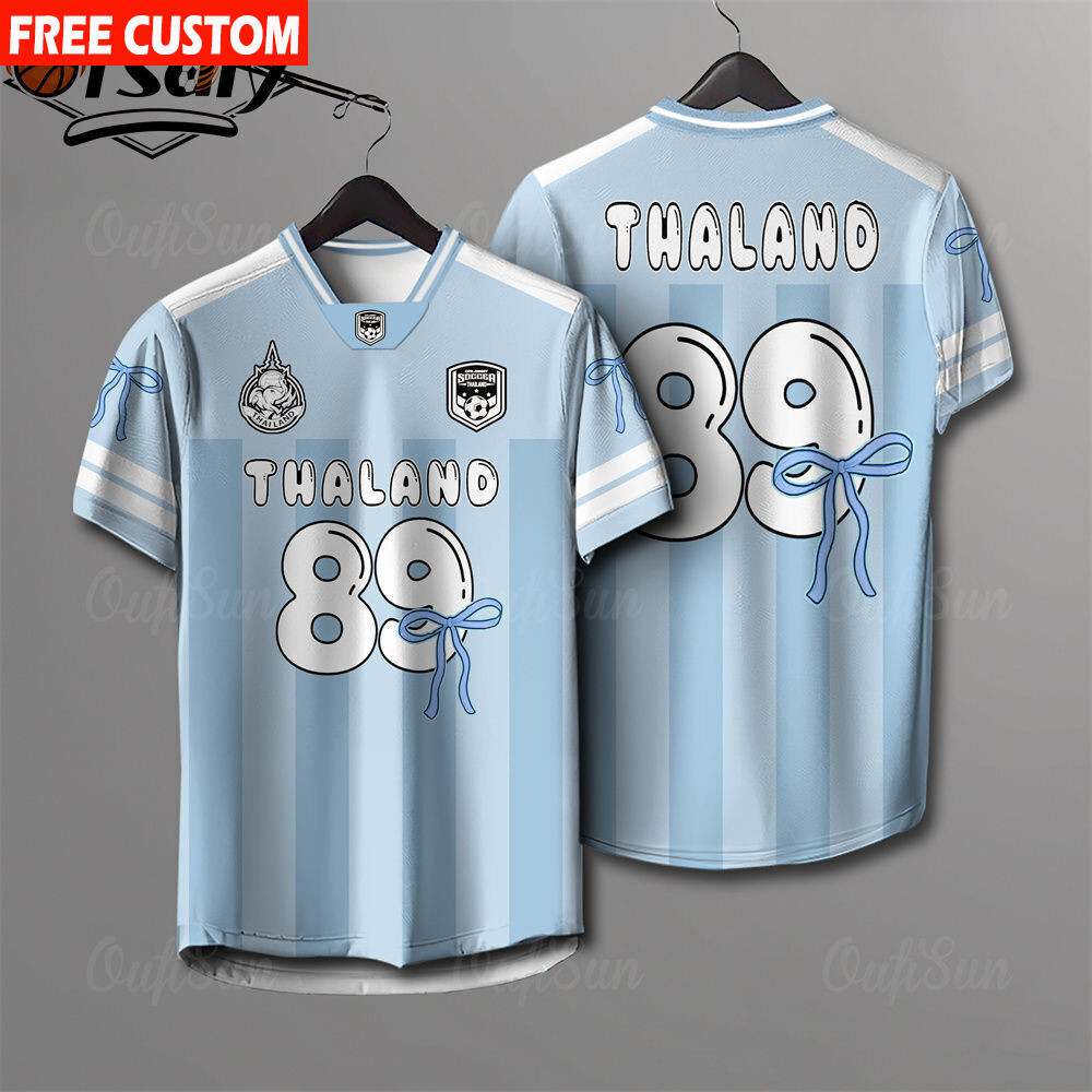 [พิมพ์ระเหิดฟรี] เสื้อฟุตบอลผู้หญิงทีมไทยหมายเลข 10เสื้อกีฬาคอ เอ็นเอฟแอล ของผู้หญิงขนาดบวกสบายและระบายอากาศ
 2026 NEW Preppy Style Jersey