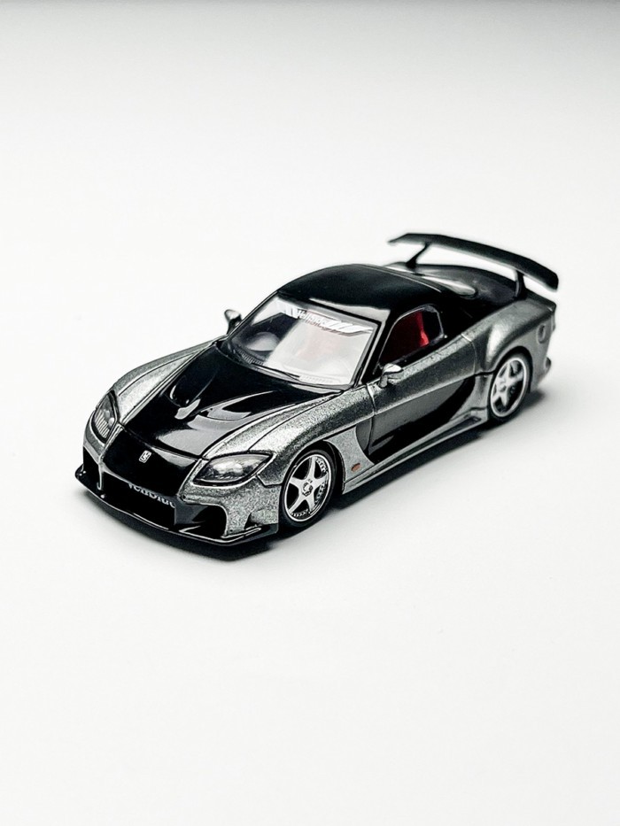 พร้อมส่ง MINIGT 1: 64 #1057 โมเดลรถโลหะผสม Mazda RX-7 VeilSide
