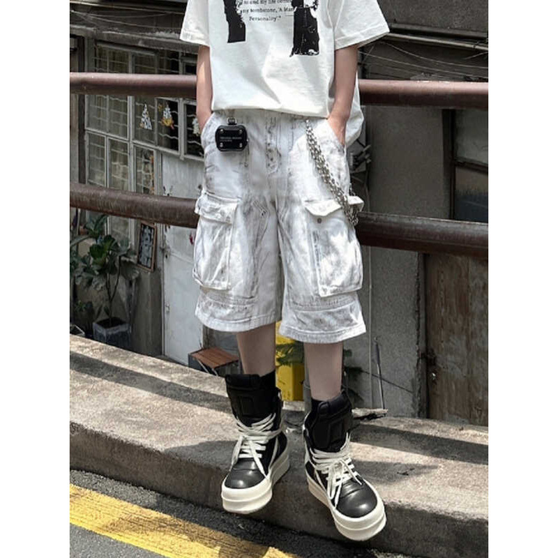 American Street White Dirty Overalls Denim Shorts Men Multi-pocket Design Loose Five-point Pants Str