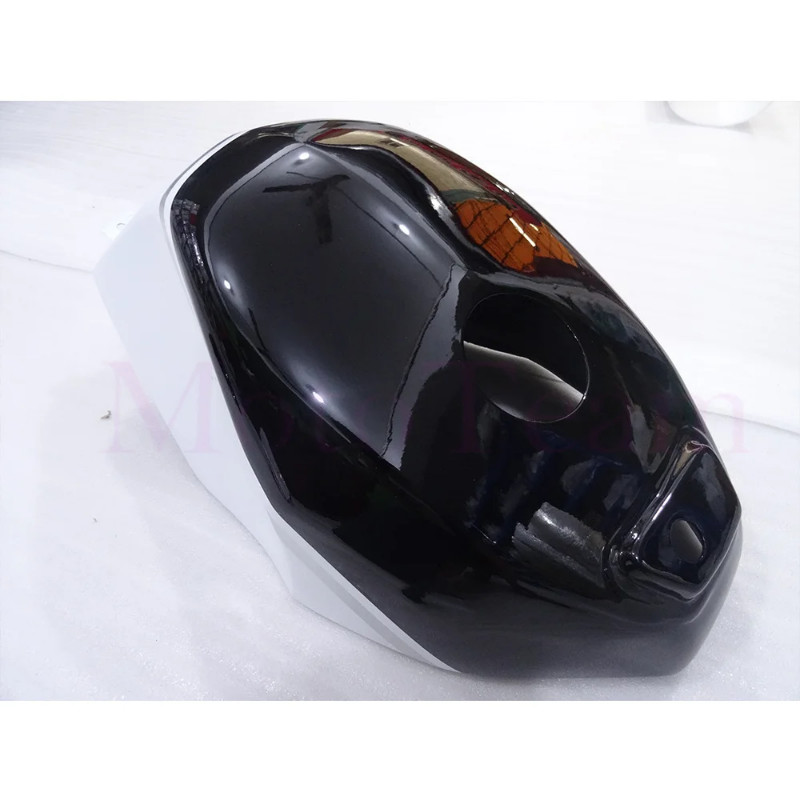 New For Suzuki RG400 RG500 RG 400 500 1985 1986 1987 85 86 87 Motorbike Big Gas Fuel Tank Cover Fai