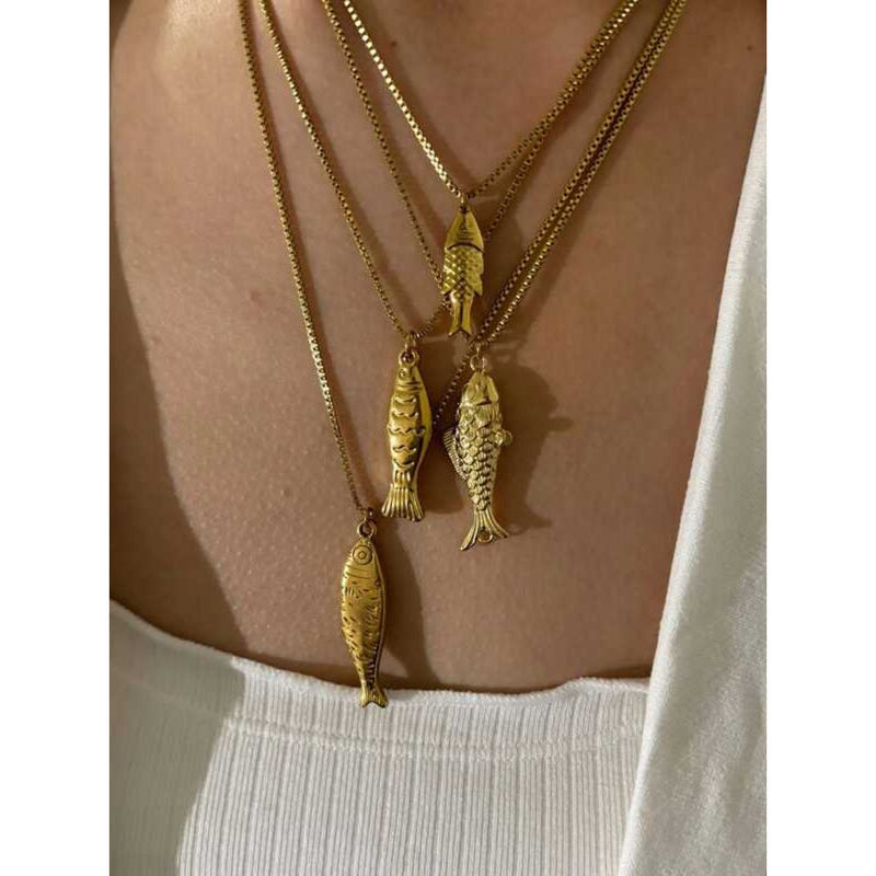 4 สร้อยคอจี้ปลาสแตนเลสชุบทอง แบบทันสมัยจาก Peri'sbox สำหรับผู้หญิง เครื่องประดับปาร์ตี้ชายหาดกันน้ำ