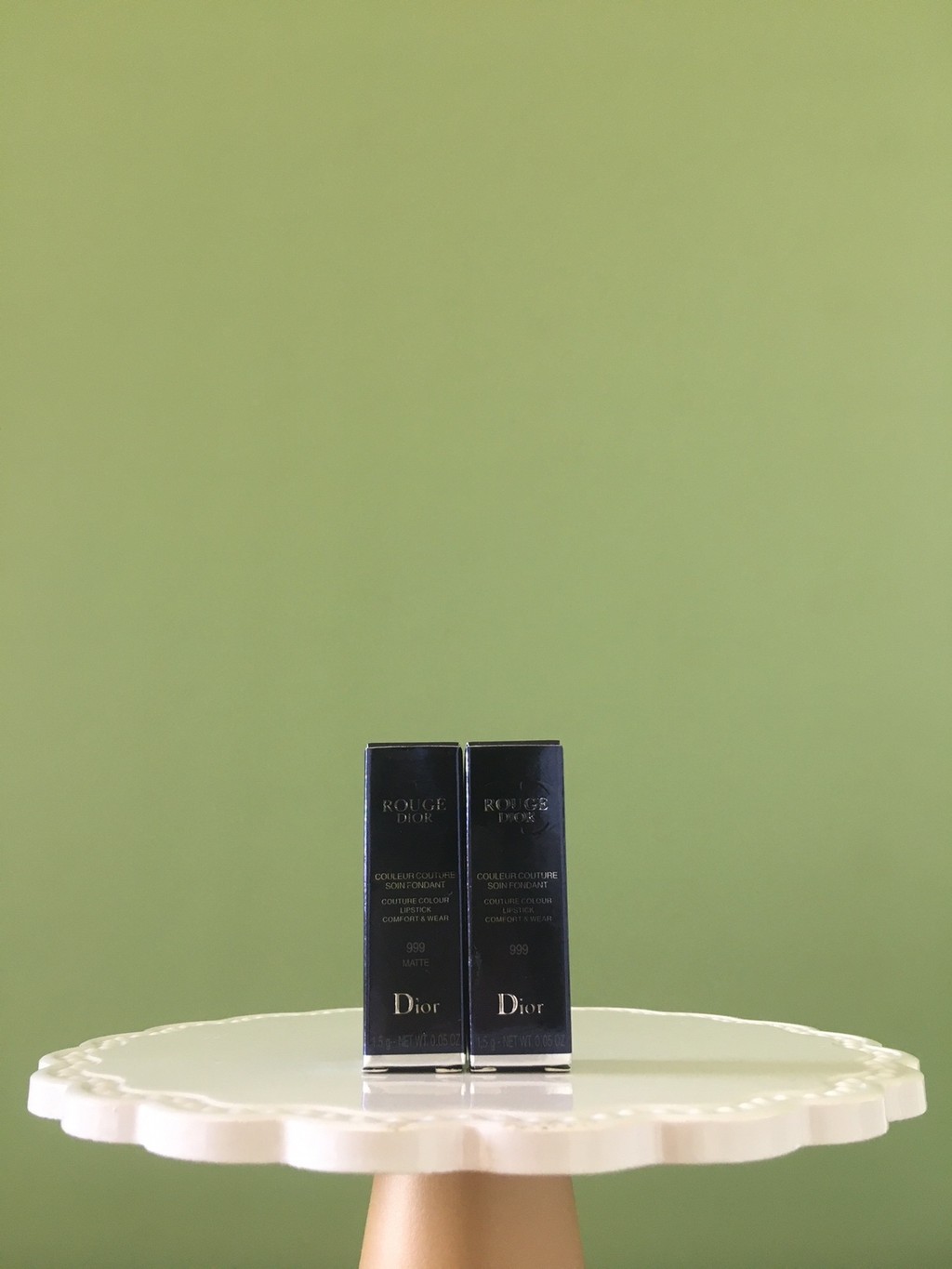 ยิงจริง❤ 28 ลิปสติกตัวอย่าง 1.5g.Ready Stock 2 ⃣ Color 999 Matte-999 Moisturizing Sample 1.5g ลิปสติ