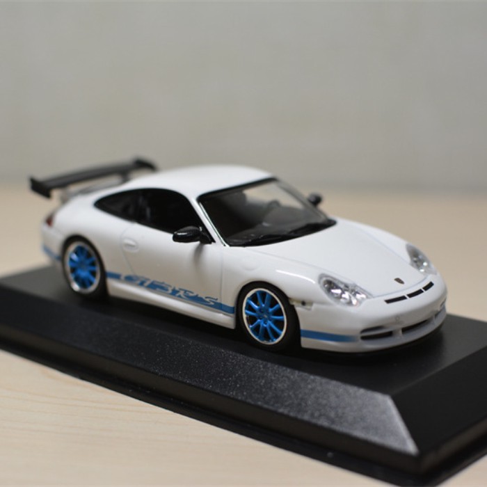 Mini Cut Minichamps 1: 43 Porsche Porsche 911 (996) GT3 RS Ready Stock