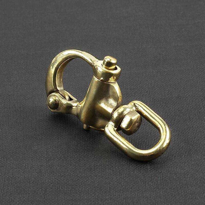 C Brass Professional Camping Buckles Climbing Key Chain EDC Buckle Outdoor Tools Brass Clasp