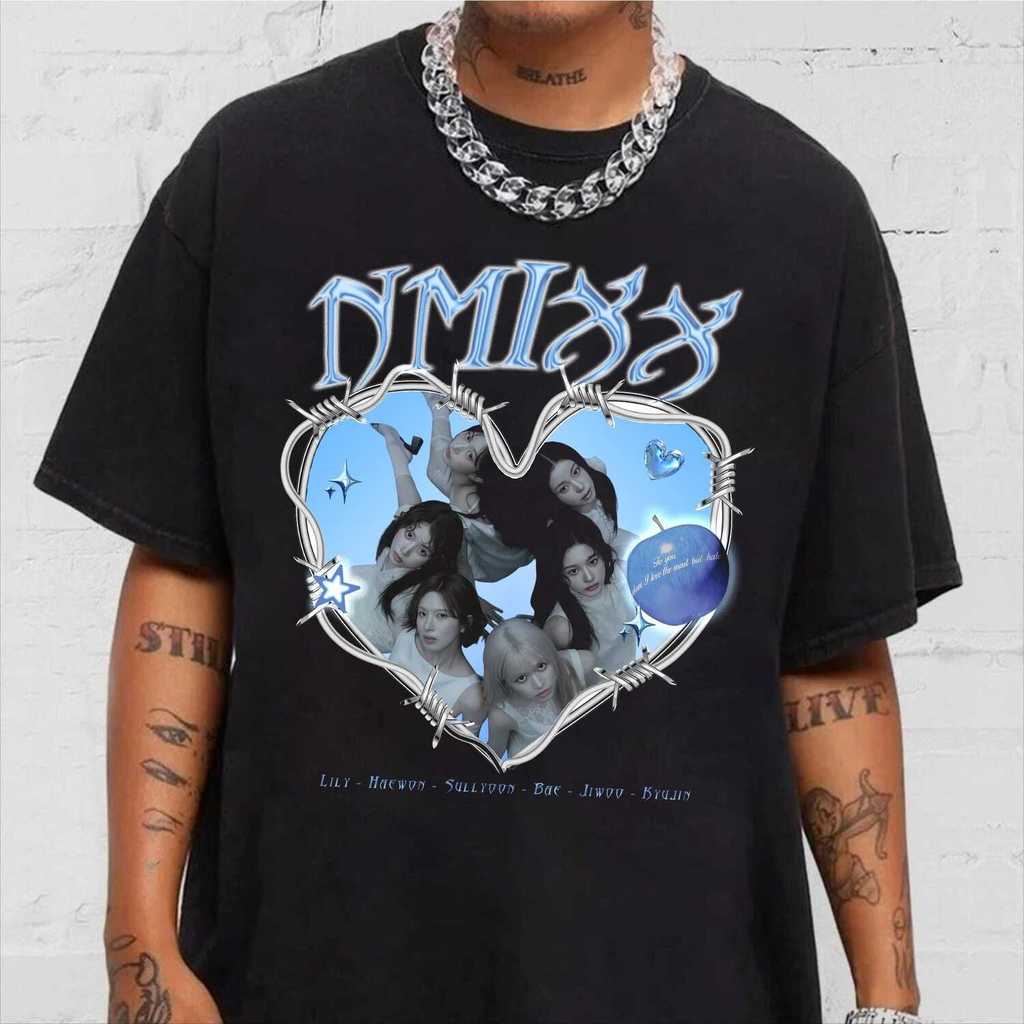 เสื้อยืด NMIXX ลายพิเศษสำหรับแฟนคลับ Valentine ใหม่