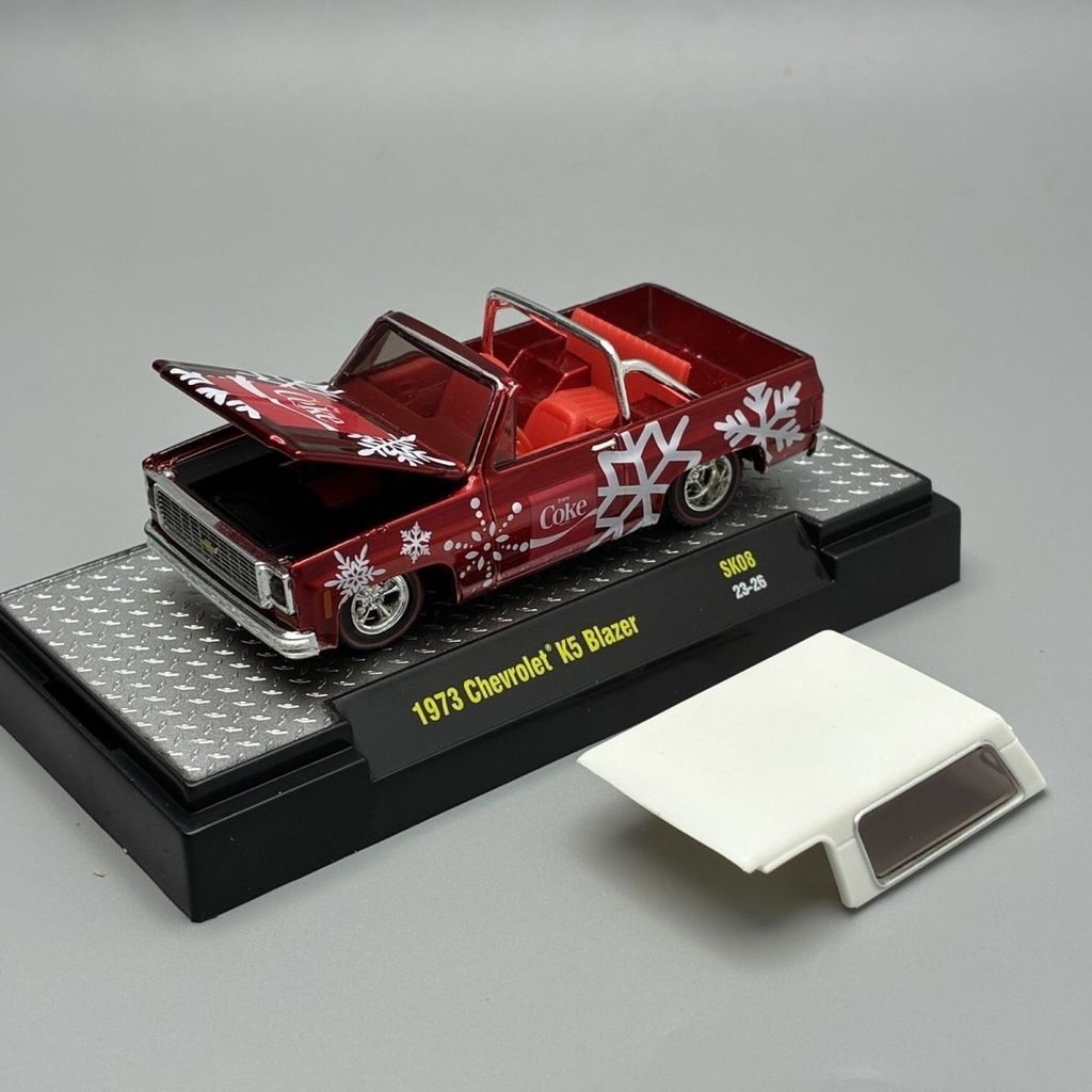 1/64 M2 Coca-Cola 1973 Chevrolet K5 blazer เปิดรุ่นรถโลหะผสม