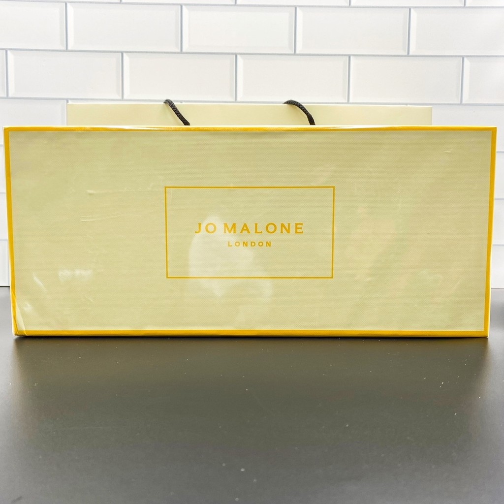 สินค้ามาใหม่ 2025 Fashion Album/65 Jo Malone ve Pet Five Piece Set!ประกอบด้วย 65ml Care Pet Hand Cre
