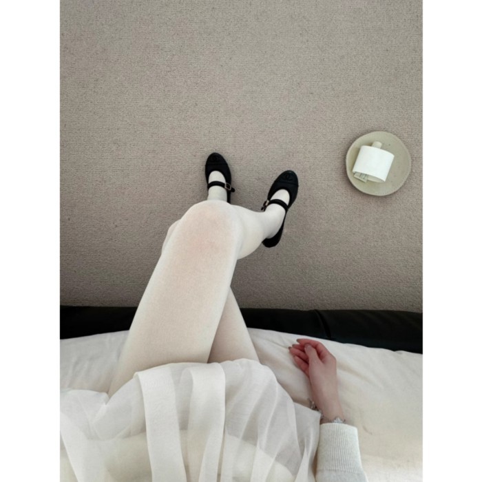 พันท์โฮสสไตล์เรโทรสีกาแฟสำหรับฤดูใบไม้ผลิและใบไม้ร่วง ออกแบบเพื่อลดน้ำหนักและปรับแต่งรูปทรงขา พร้อมเทคโนโลยีต้านการยึดรั้ง