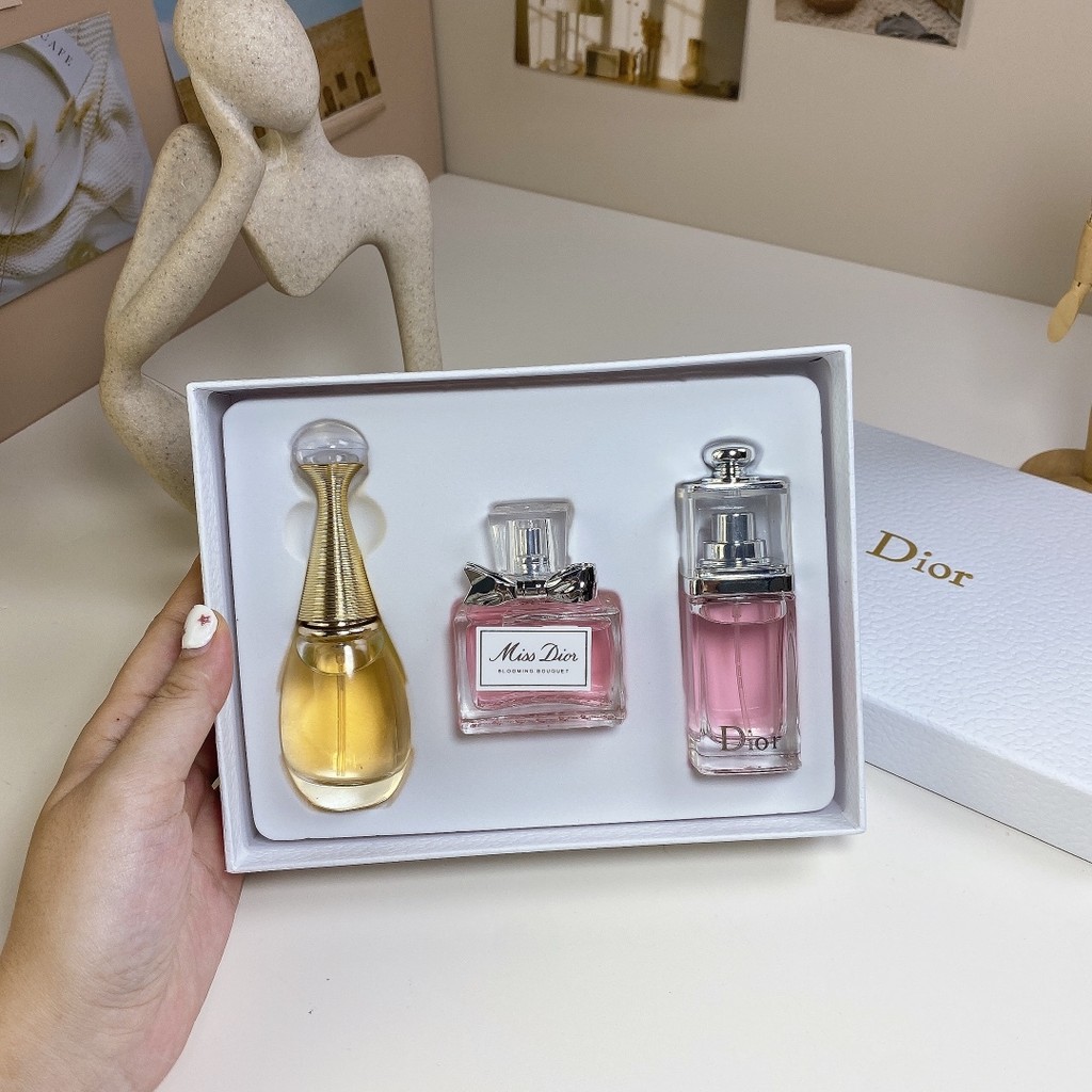 Hot Style 33 Yuezhihuan Style Medium Sample Set 30ml * 3 ชิ้น, พร้อมหัวสปริงเกลอร์, ประกอบด้วย Real 