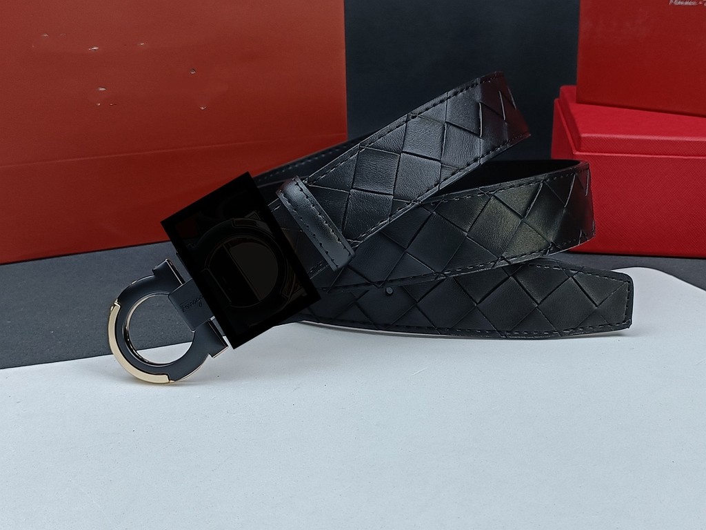 ! เข็มขัดแฟชั่น Dermis