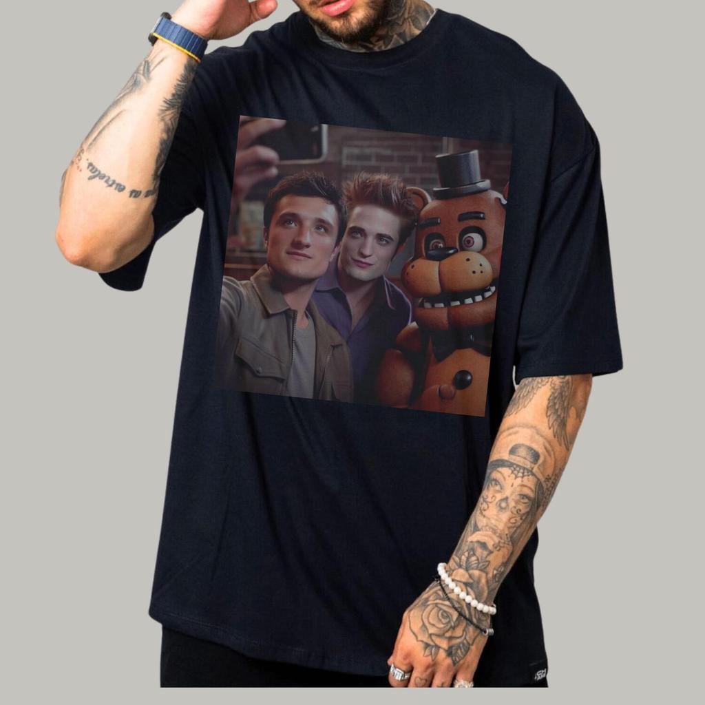 เสื้อยอดฮิตจาก memes Edward Cullen และ Josh Hutcherson จากหนัง Twilight