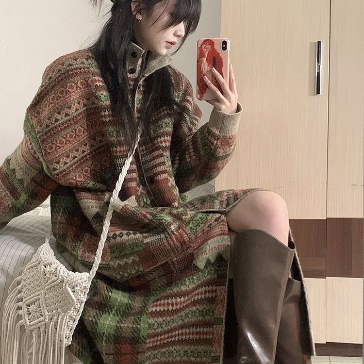 Merad ฤดูใบไม้ร่วงฤดูหนาวสไตล์ขี้เกียจ Retro หลวม All-Match Contrast เย็บเสื้อกันหนาวคอสูงความยาวกลา