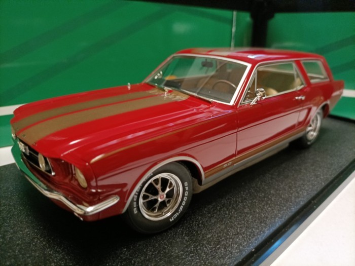 Cult 1 18 Ford Mustang Modified Station Car Model Ford Mustang Wagon 965 สีแดง