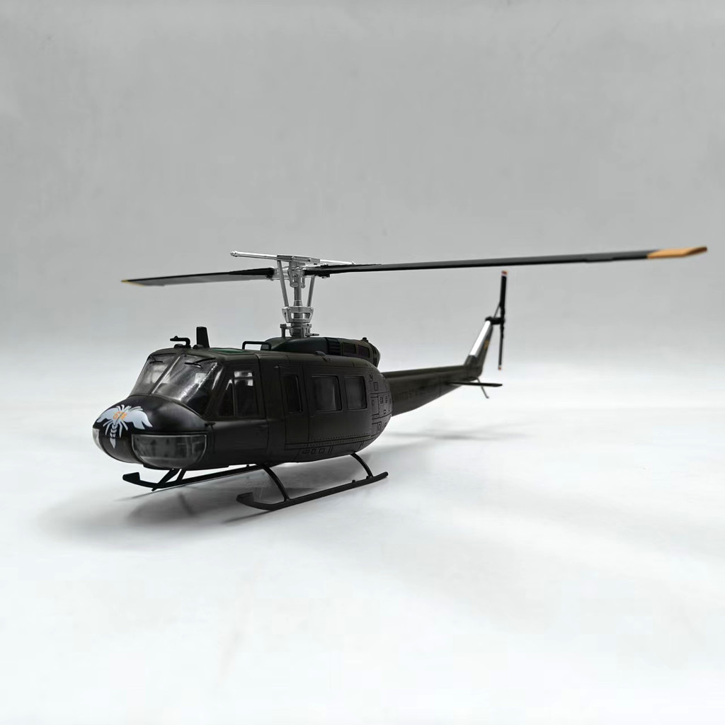 1: 48 UH1 US Army Bell UH-1 Hughey Universal Helicopter Alloy สินค้าสําเร็จรูปจําลองทหารรุ่น Out of 