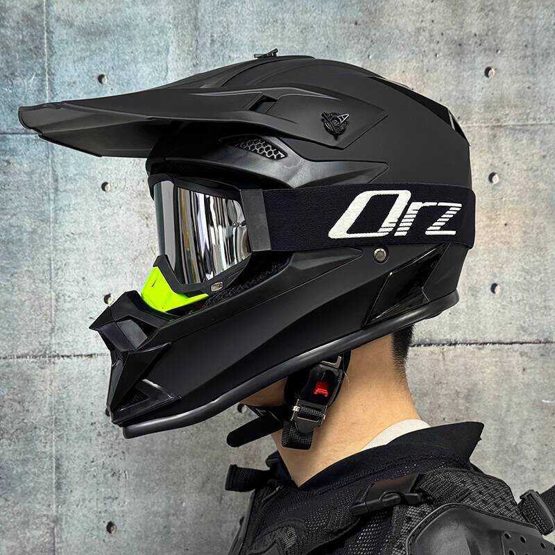 Orz หมวกกันน็อคออฟโรดสำหรับทั้งผู้ชายและผู้หญิง ออกแบบมาเพื่อการขับ ATV, Kart และจักรยานเสือภูเขา พร