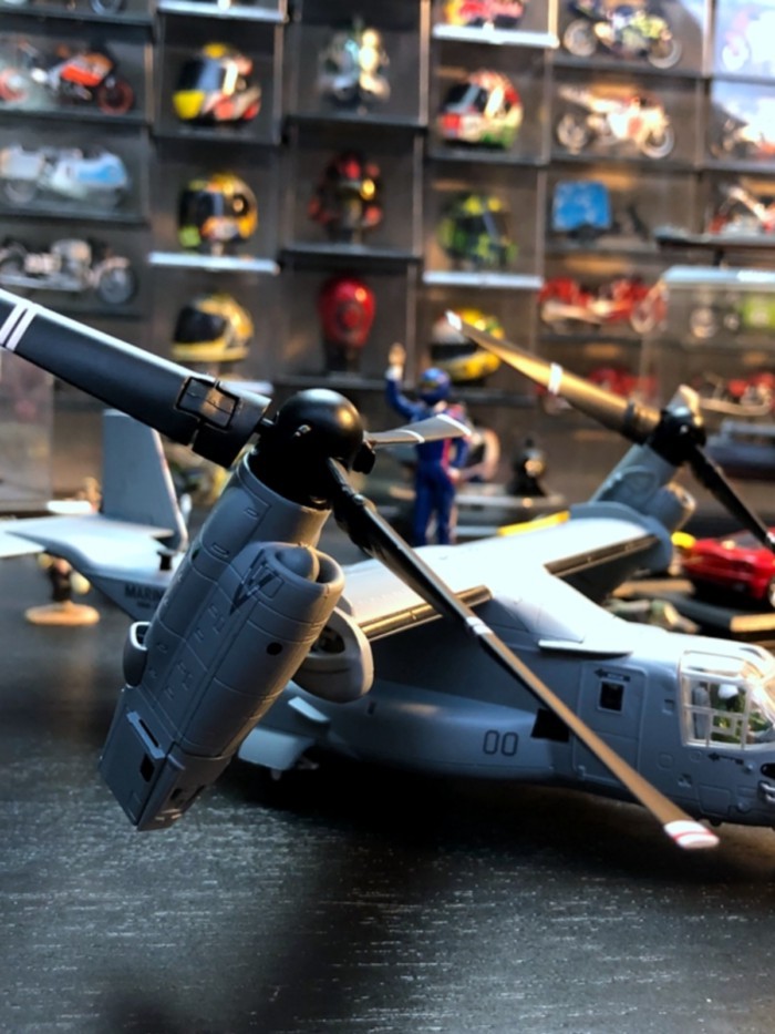 1: 72 Scale Alloy เครื่องบิน V-22 Osprey Type Rolling Wing Machine ผลิตภัณฑ์สําเร็จรูปโลหะรุ่นเฮลิคอ