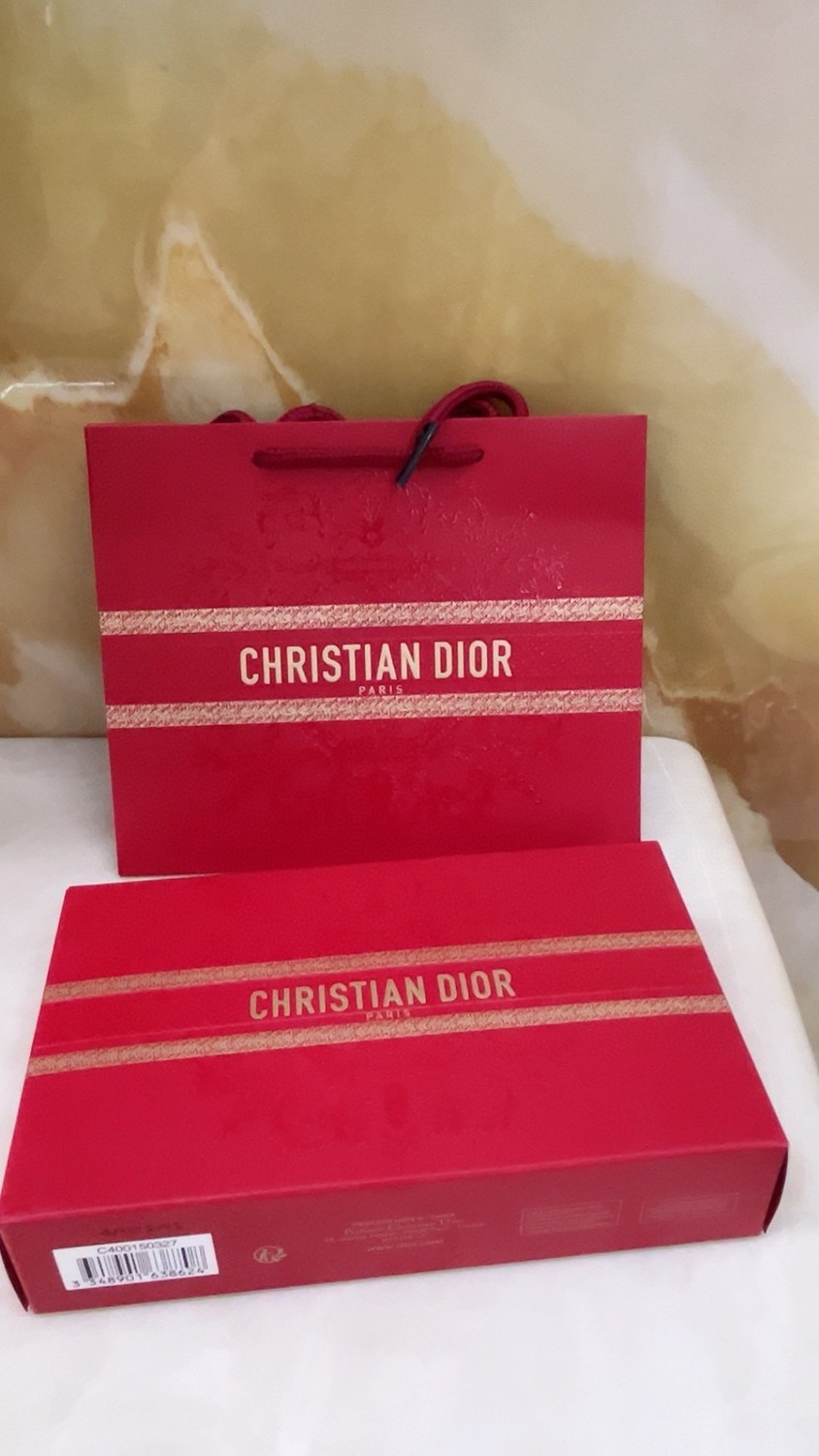 มาใหม่ ดูสําหรับภาพโรงงาน ชัดเจน คุณภาพ 85 ➕ การจัดส่งสินค้าของขวัญกระเป๋าไม่มีตรุษจีนมังกรปีใหม่สีฟ