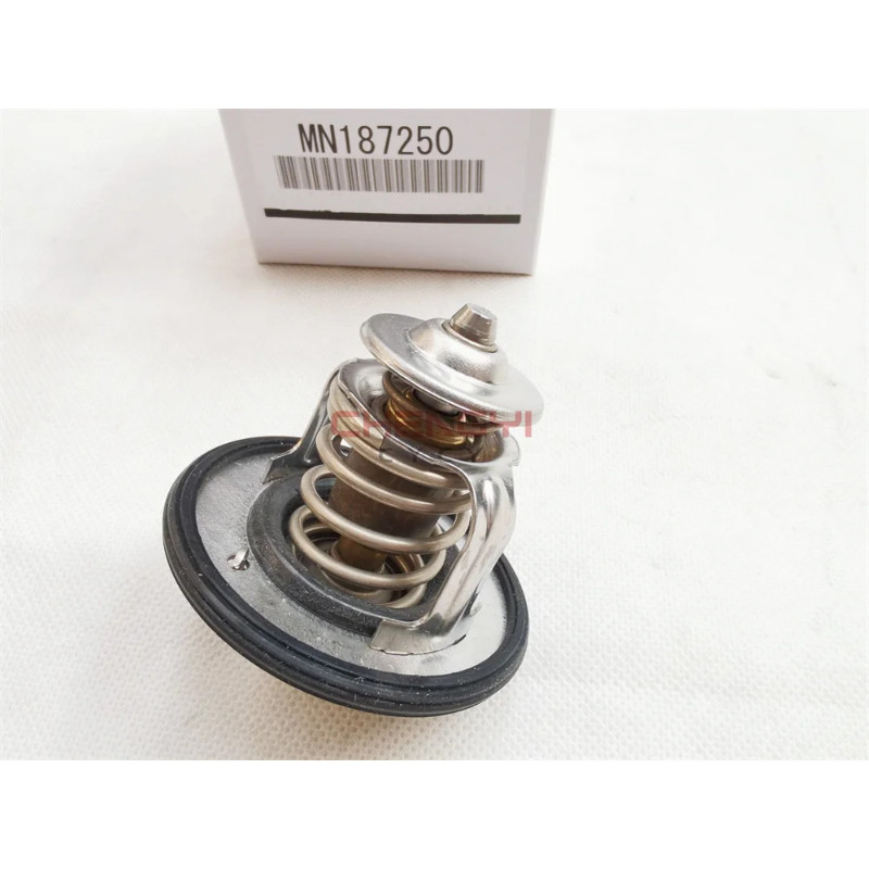 Thermostat Kit 82 For OUTLANDER Sport RVR ASX LANCER SPORTBACK 4B10 4B11 4B12 MN187250 1305A048 130