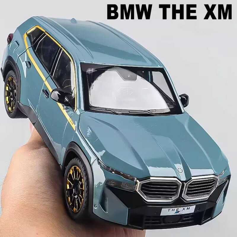 C 1:24 Alloy BMW XM Toys Cars Diecast Models Sound Light 6 Doors Opend Miniature Car Pull Back Vehi