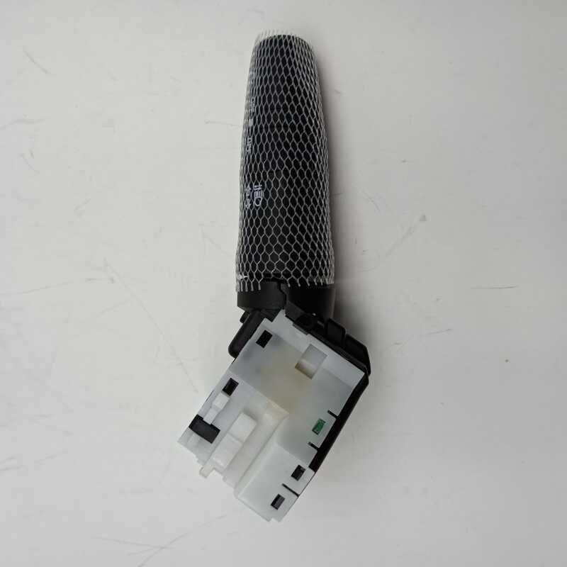 เหมาะสําหรับ Tiida Yida C11Z Tiida C11/Sylphy G11 สวิทช์ไฟหน้าพร้อมไฟตัดหมอกไม่มีอัตโนมัติ