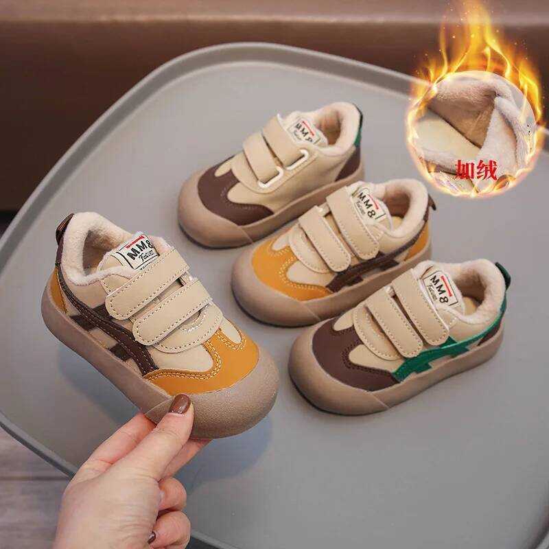 C 2024 Autumn Winter Kids Cotton Shoes 1-6 Years Soft Bottom Boys' Casual Board Shoes Anti-Kick Fle