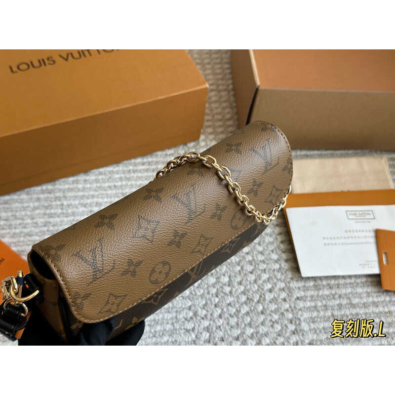 กล่องอุปกรณ์เสริมสไตล์ร้อนขนาด 22 * 12l สไตล์ใหม่ iy Woc เวอร์ชันนี้ Rare Rush เพื่อรับ First Show P