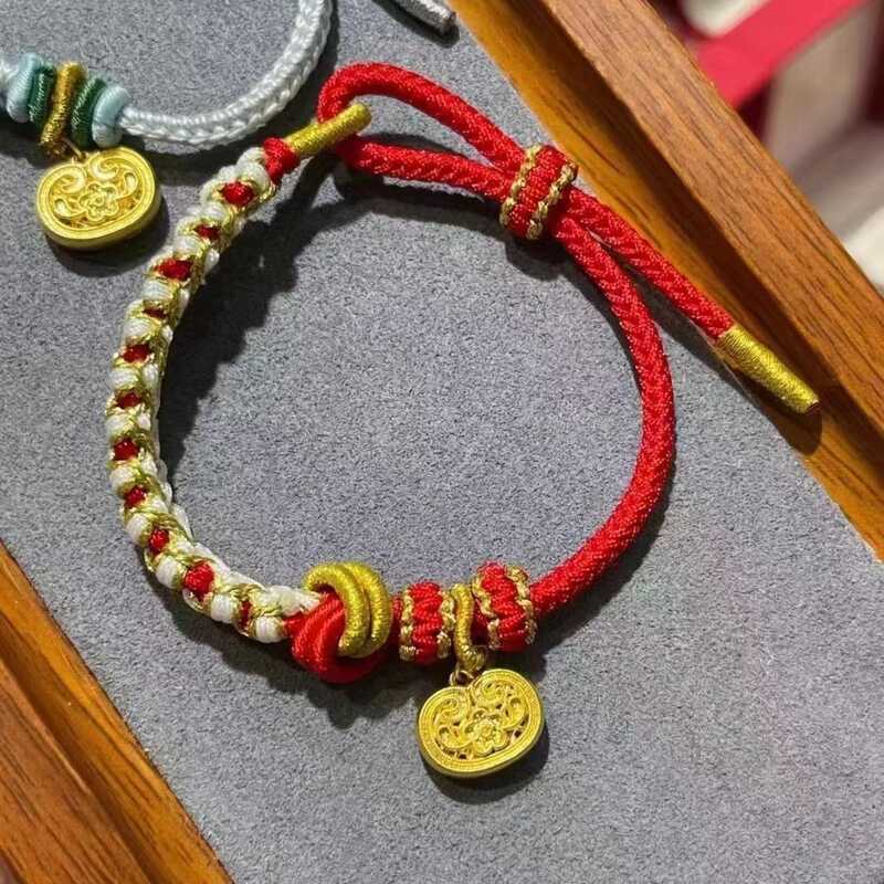 จี้ล็อกดอกไม้ 3D ทำจากทองคำบริสุทธิ์ 999