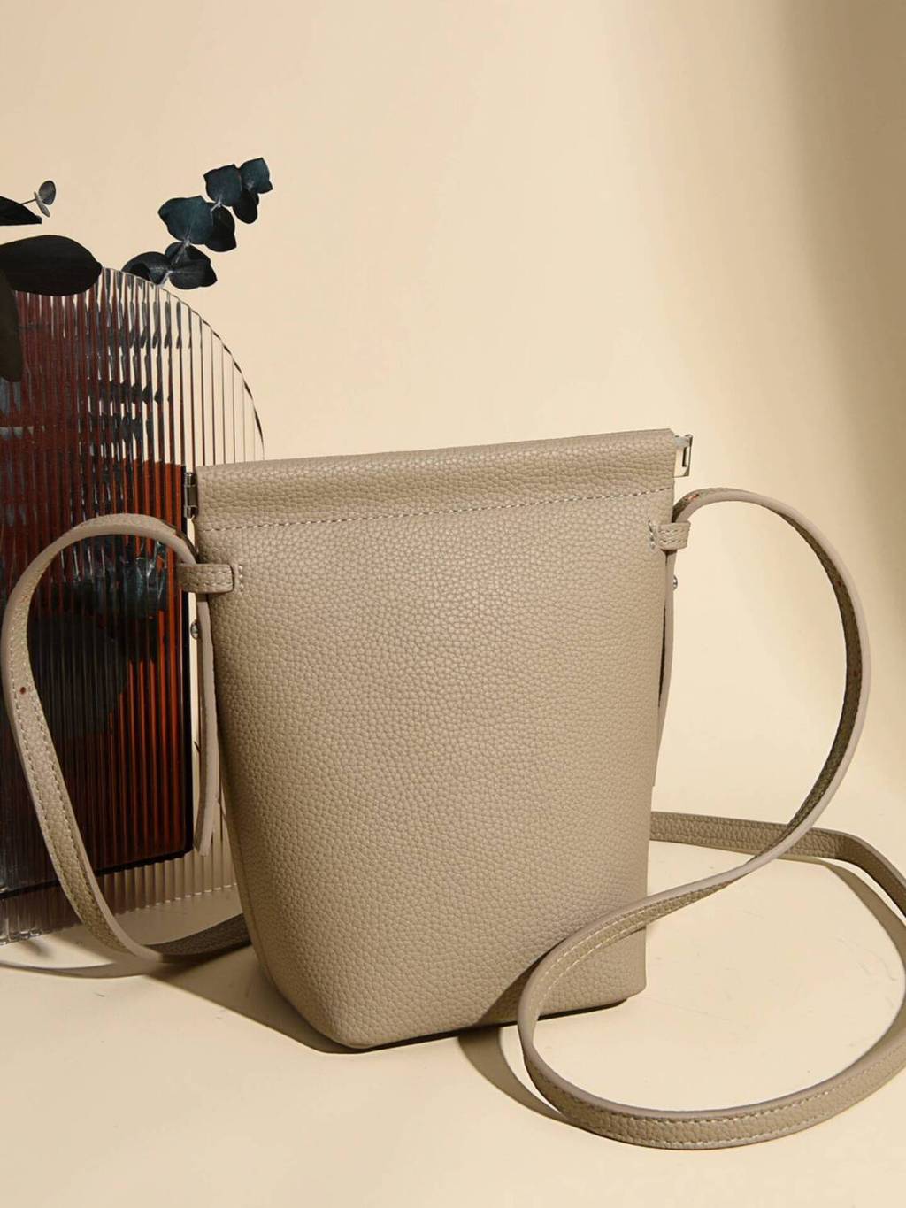 สินค้าขายดี❤ Super Hot Small Bag Womens 2025 New Style Niche Design Casual Bucket Small Bag All-Matc