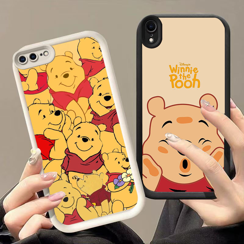 DK-80 Winnie the Pooh Silicone Casing สีดําและสีขาวสําหรับ iPhone X 7 XS XR 8 6 Max Plus