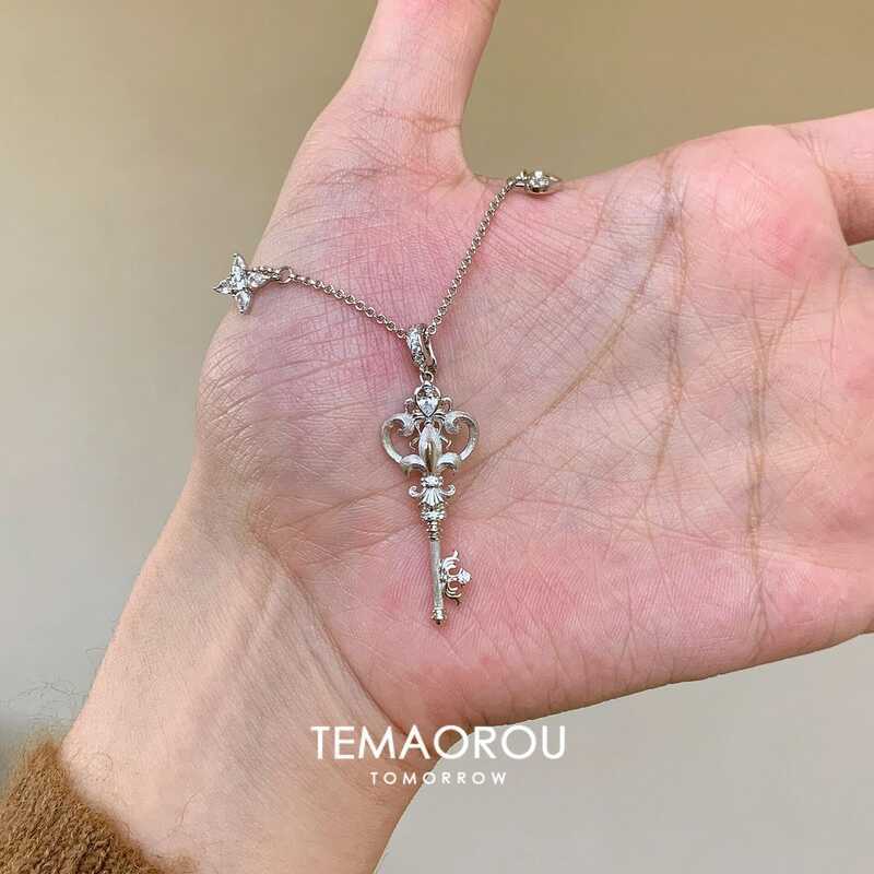 จี้สร้อยคอดีไซน์เรโทร Share Iris Key ทนทานแม้อาบATH