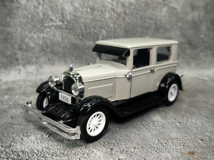 Arko 1/32 1926 Pontiac coach Classic Car Alloy Simulation Collection Model