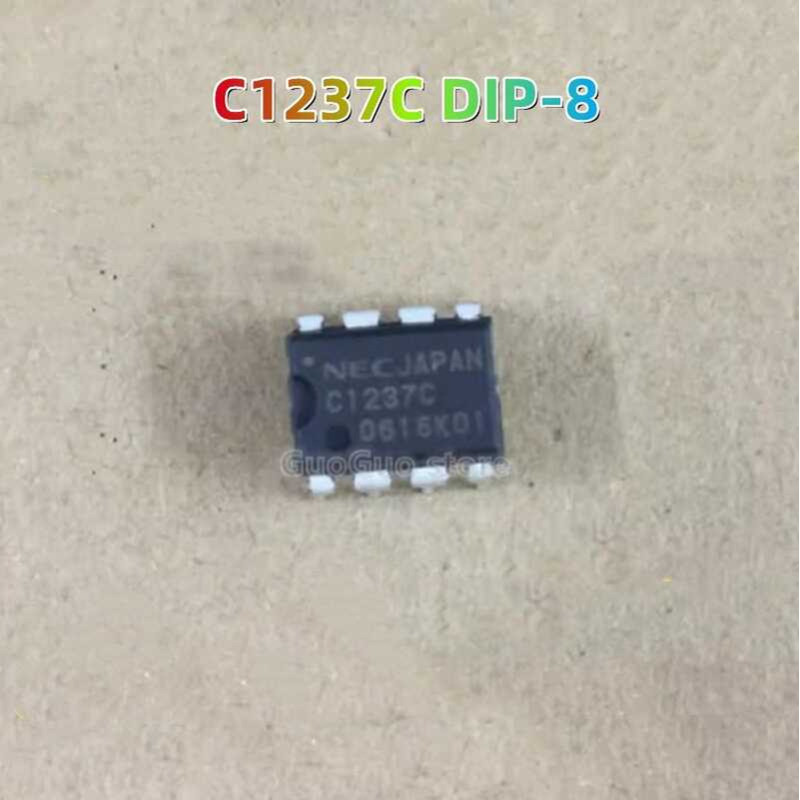 2pcs C1237C DIP-8 UPC1237C DIP8 เครื่องขยายเสียง IC ใหม่เดิม