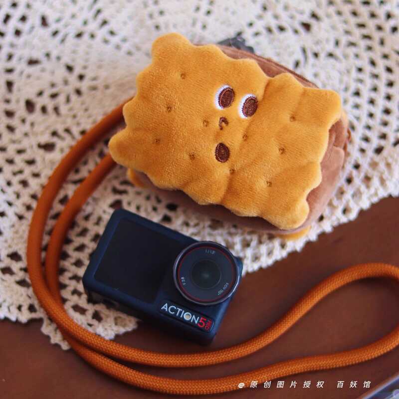 Baiyao Store กระเป๋าบิสกิตน่ารักพร้อมเชือกเส้นเล็กเหมาะสําหรับ DJI action3/4/5pro กระเป๋าเก็บของอเนก