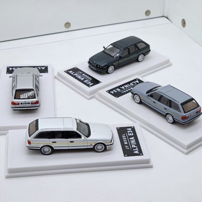 164JY BMW ALPINA E34 Station Car Tank Alloy Collection Model สี่สีที่มีอยู่