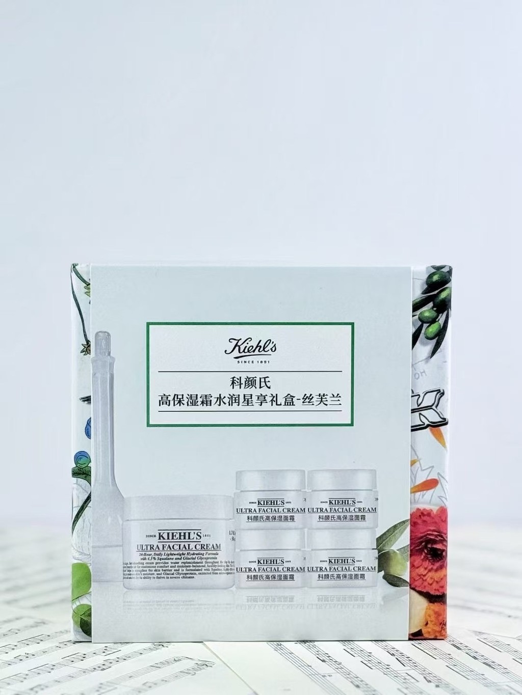 มาใหม่ดูคุณภาพสูงสุดของเคาน์เตอร์รูปภาพโรงงาน 98 ➕ การส่งสินค้า ครีมให้ความชุ่มชื้นสูงของ โครอัน 4+1