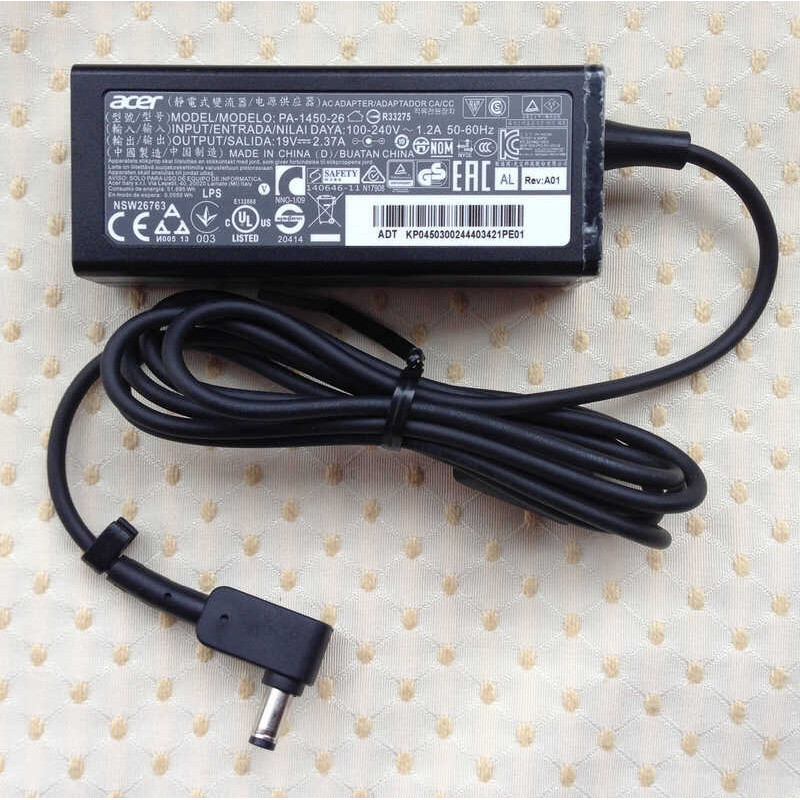 PA-1450-26 Power Adapter 45W 19V 2.37A แล็ปท็อป AC Charger สําหรับ Acer AK.045AP.061 ADP-45HE B A13-