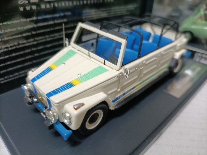 เมทริกซ์ 1 43 รถแทรคเตอร์ขนาดใหญ่ VW Thing Type 181 Limousine