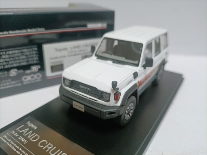 Hi Story 1 43 Toyota Land Cruiser รถออฟโรดรุ่น Land Cruiser 70AX 2023 สีขาว