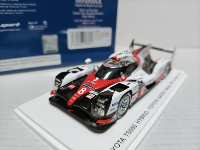 Spark 1 43 โมเดลรถ Toyota Leman Rally Toyota TS050 Hybrid #8 2017