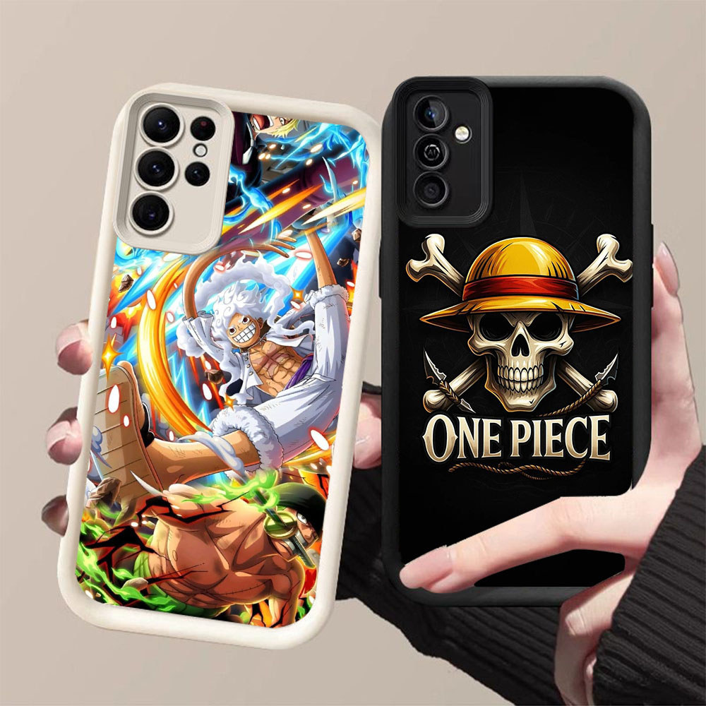 DK-81 Zoro ONE PIECE ปลอกซิลิโคนสีดําและสีขาวสําหรับ Samsung S21 S25 A26 M15 FE A54 S24 A55 Ultra 5G