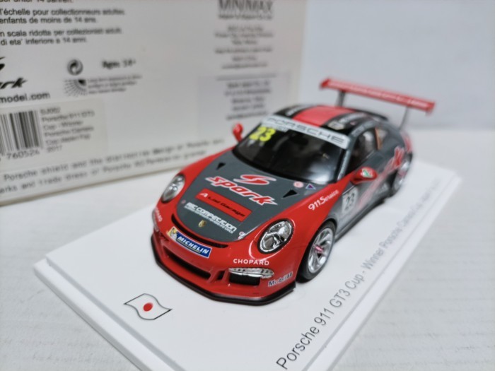 Spark 1 43 Porsche Fuji Carrera Championship Carrera Championship Car Model 911 GT3 Winner 2017