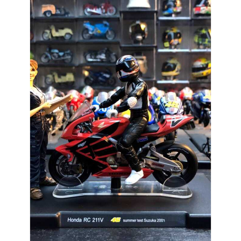 1: 18 มอเตอร์ไซค์รุ่น GP Series Honda RC211V Suzuka Racing 21 Championship Car Static Model