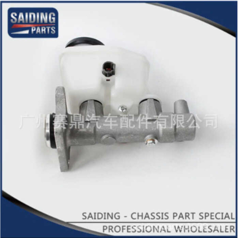 Land Cruiser Hzj75 อุปกรณ์เสริมกระบอกสูบหลักเบรค 47201-605511 แม่ปั๊มเบรกกระบอก