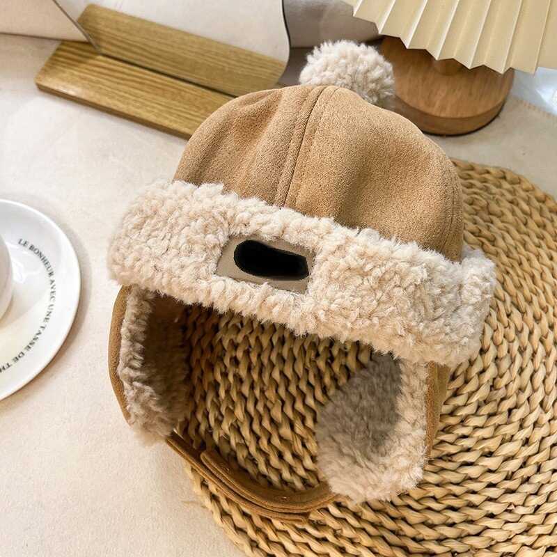 หมวก Uggs ฤดูหนาวใหม่ ออกแบบมาเพื่อกันลมและกันความเย็น เหมาะสำหรับทั้งผู้ใหญ่และเด็ก