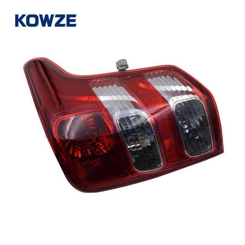 ไฟท้ายขวาพร้อมสายรัดสายไฟ 8330A944 เหมาะสําหรับ 4D56 4N15 Mitsubishi L2002005-2015 2015-2022