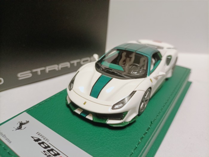 AutoStratos 1 43 Ferrari รถสปอร์ตรุ่น Ferrari 488 Pista Spider White Green