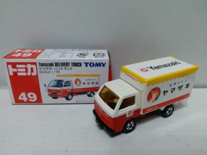 Tomy Tomy Tomy Card 49 Isuzu Yamazaki Van Transporter รุ่น Y215 EIF Yamazaki