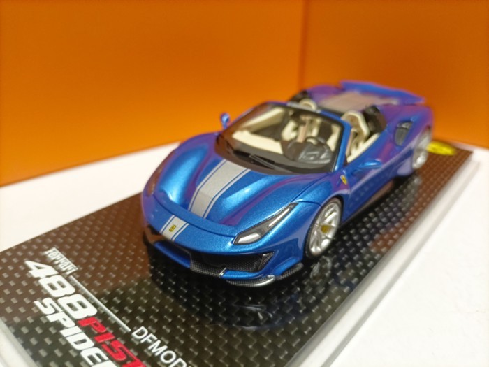 DF 1 43 Ferrari 488 Pista Spider Convertible Version Supercar เรซิ่นรุ่น Blue Silver