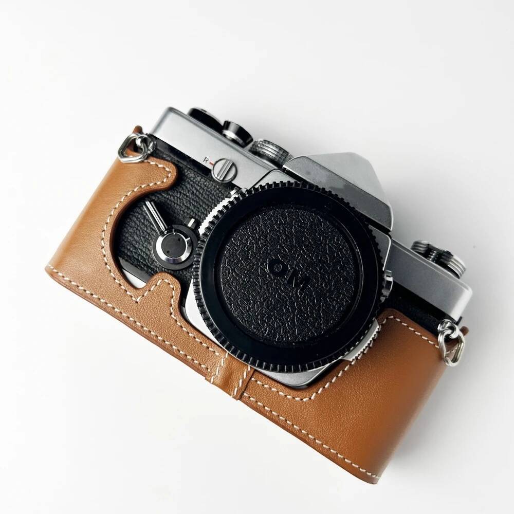 Anti-Drop ฟิล์มกล้องสําหรับ Olympus OM1 กรณี 1N OM-2/2N OM-3/3Ti OM-4/4Ti ฟิล์มกล้องหนังกล้องครึ่งกร